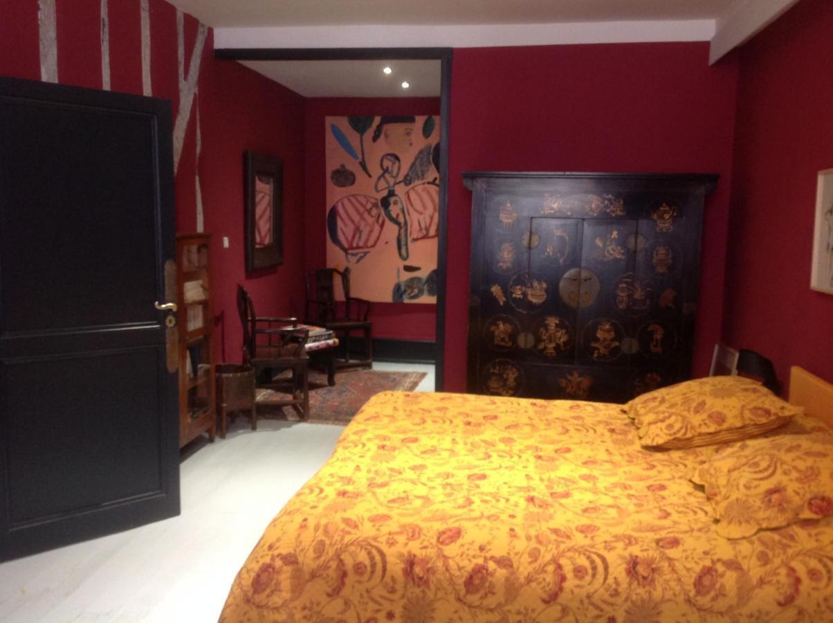 La chambre de Diane Lectoure Exterior foto